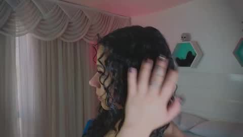 Snapshot of farahh_magdaly chatting on 22, 10, 2025 Farah online show from 22, 10, 2025