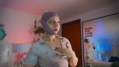 Snapshot of farahh_magdaly chatting on 29, 10, 2025 Farah online show from 29, 10, 2025