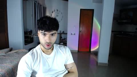 farid_24 online show from 12, 3, 2026