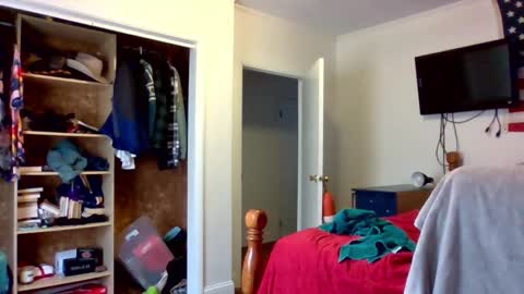 Snapshot of farmboy2398 chatting on 3, 12, 2025 farmboy2398 online show from 3, 12, 2025