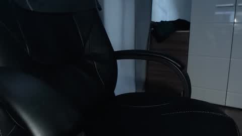 Snapshot of farsunk23 chatting on 17, 9, 2025 farsunk23 online show from 17, 9, 2025