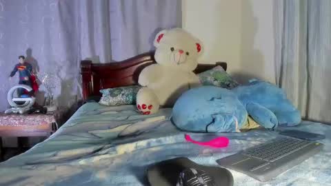 Snapshot of fatass_420 chatting on 4, 1, 2025 Johan online show from 4, 1, 2025