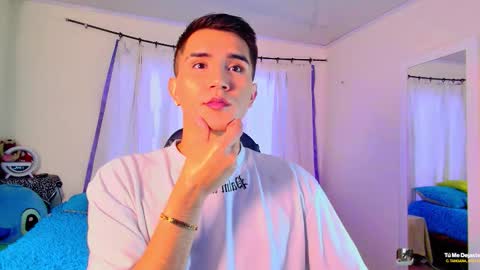 Snapshot of fatass_420 chatting on 3, 12, 2025 Johan online show from 3, 12, 2025