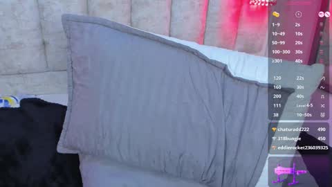 Snapshot of fatima_essence chatting on 5, 10, 2025     online show from 5, 10, 2025