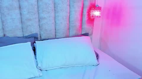 Snapshot of fatima_essence chatting on 10, 10, 2025     online show from 10, 10, 2025