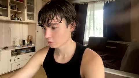 Snapshot of faustfrost chatting on 18, 9, 2025 Faust online show from 18, 9, 2025