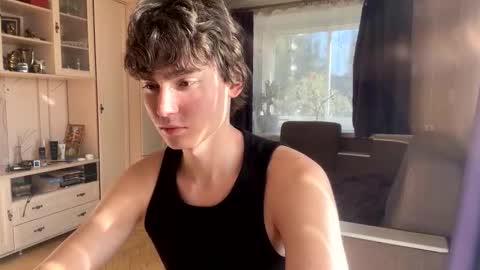 Snapshot of faustfrost chatting on 19, 9, 2025 Faust online show from 19, 9, 2025