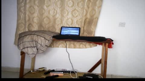 favgal online show from 19, 4, 2026