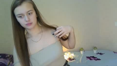 Snapshot of favorite_lovely_geneva chatting on 23, 1, 2025 Jasminefeelings online show from 23, 1, 2025