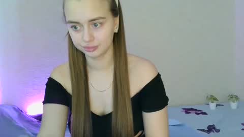 Snapshot of favorite_lovely_geneva chatting on 2, 2, 2025 Jasminefeelings online show from 2, 2, 2025