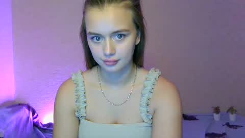 Snapshot of favorite_lovely_geneva chatting on 15, 2, 2025 Jasminefeelings online show from 15, 2, 2025