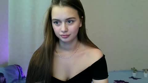 Snapshot of favorite_lovely_geneva chatting on 28, 2, 2025 Jasminefeelings online show from 28, 2, 2025