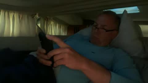 Snapshot of fdguy44 chatting on 6, 7, 2026 K online show from 6, 7, 2026