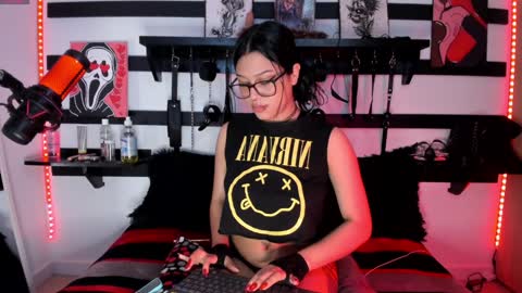 feel_the_touch online show from 5, 12, 2024