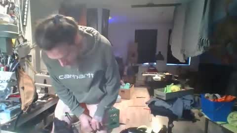 Snapshot of feelfemdom chatting on 5, 10, 2025 feelfemdom online show from 5, 10, 2025