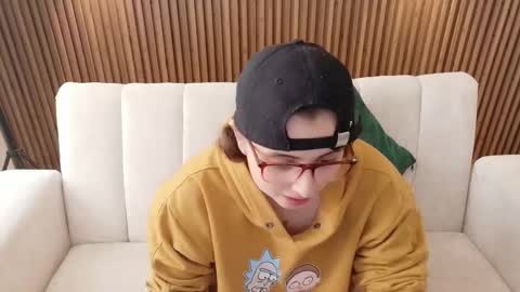 Feelena online show from 19, 1, 2026