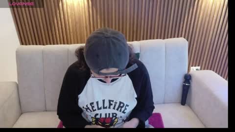 Snapshot of feelina_firesoul chatting on 11, 5, 2026 Feelena online show from 11, 5, 2026