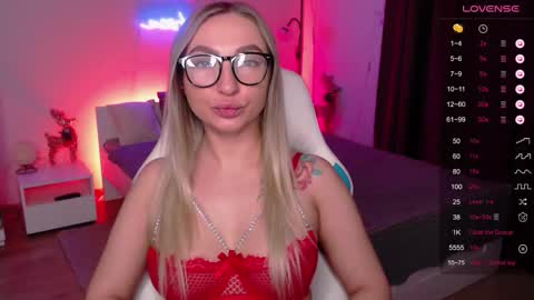 Snapshot of feelxsense chatting on 7, 1, 2026 Miss online show from 7, 1, 2026