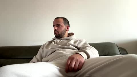 feet_fet online show from 5, 12, 2024