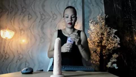 Snapshot of feetbynic chatting on 25, 10, 2025 feetbynic online show from 25, 10, 2025