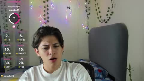 Snapshot of felix_leex chatting on 14, 2, 2025 Felix leex online show from 14, 2, 2025