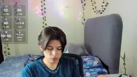 Snapshot of felix_leex chatting on 15, 2, 2025 Felix leex online show from 15, 2, 2025