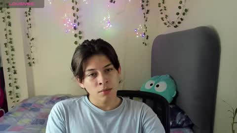 Snapshot of felix_leex chatting on 18, 2, 2025 Felix leex online show from 18, 2, 2025