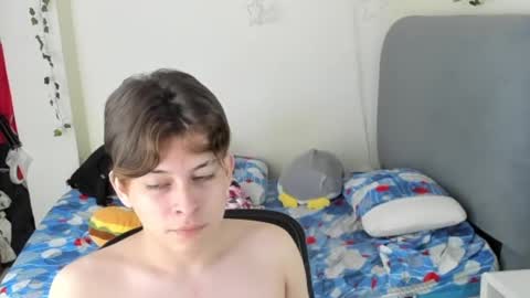 Snapshot of felix_leex chatting on 12, 10, 2025 Felix leex online show from 12, 10, 2025