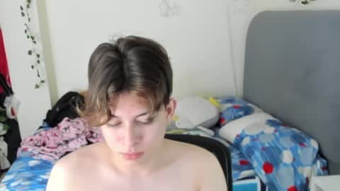 Snapshot of felix_leex chatting on 13, 10, 2025 Felix leex online show from 13, 10, 2025