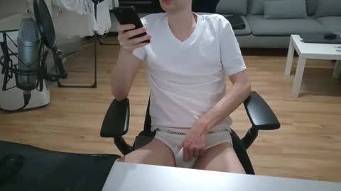 Snapshot of felixsagg chatting on 8, 12, 2024 felixsagg online show from 8, 12, 2024