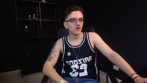 Snapshot of felixstark chatting on 4, 6, 2026 FelixStark online show from 4, 6, 2026