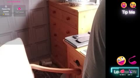 Adam online show from 10, 9, 2025