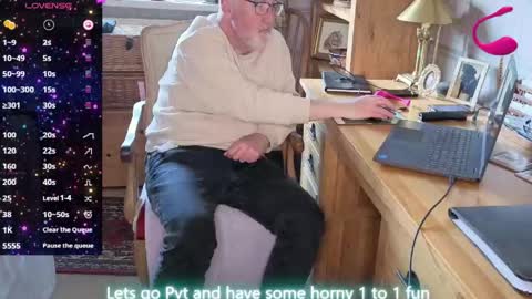 Adam online show from 12, 4, 2026