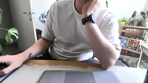 fem_alice_louis_dom online show from 23, 4, 2026