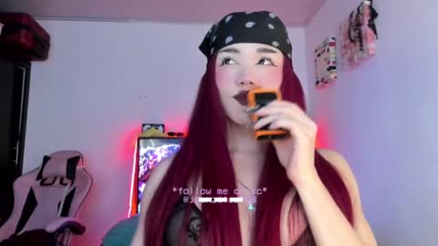 fem_boy6 online show from 5, 3, 2025