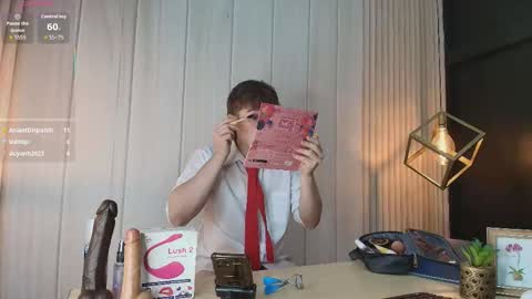 Femboy Max online show from 6, 10, 2025