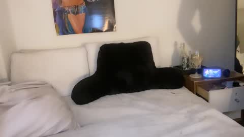 this is justice tricia a bigelow. she was fucking my husband tom girardi online show from 26, 1, 2025