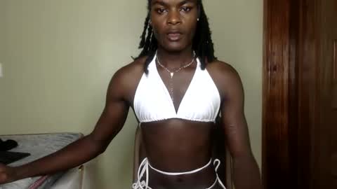 Snapshot of femmenigma chatting on 12, 4, 2026 femmenigma online show from 12, 4, 2026