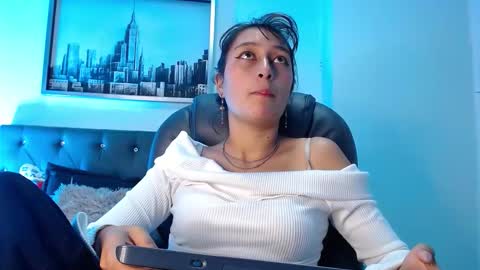 Snapshot of fenixx_19 chatting on 27, 2, 2026 Fenix online show from 27, 2, 2026