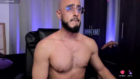 Fenrir Flirt online show from 25, 9, 2025