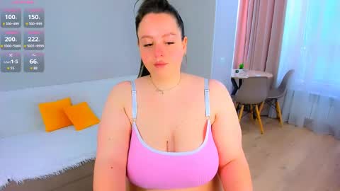 Snapshot of feral__berry__ chatting on 21, 5, 2026 Regi online show from 21, 5, 2026