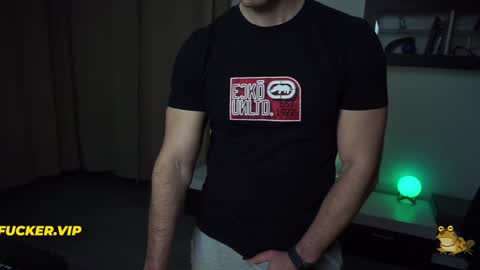 Snapshot of feral_fk chatting on 27, 1, 2025 Feral Fucker online show from 27, 1, 2025