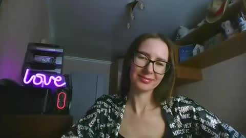 feraliss online show from 16, 2, 2026