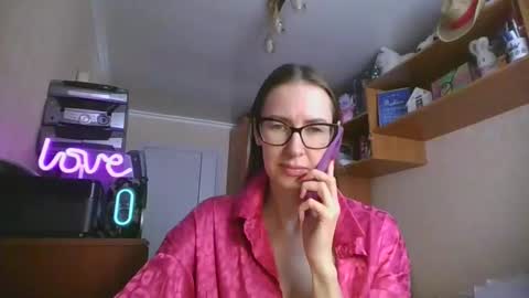 feraliss online show from 18, 2, 2026