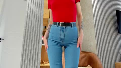 Leya online show from 8, 1, 2026