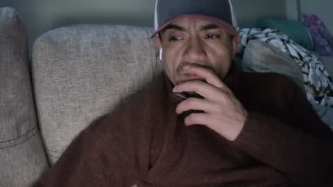 fernand89 online show from 5, 2, 2025