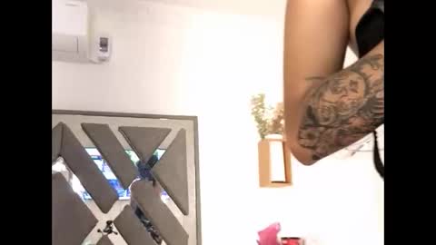 Snapshot of fernanda_brown01 chatting on 13, 11, 2025 Fernanda online show from 13, 11, 2025