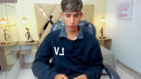 FER PHOENIX online show from 18, 2, 2026