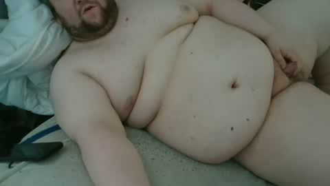 Snapshot of fettebifotze28h chatting on 18, 6, 2026 Cow Sow online show from 18, 6, 2026