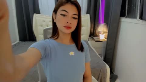 Jade online show from 25, 2, 2025